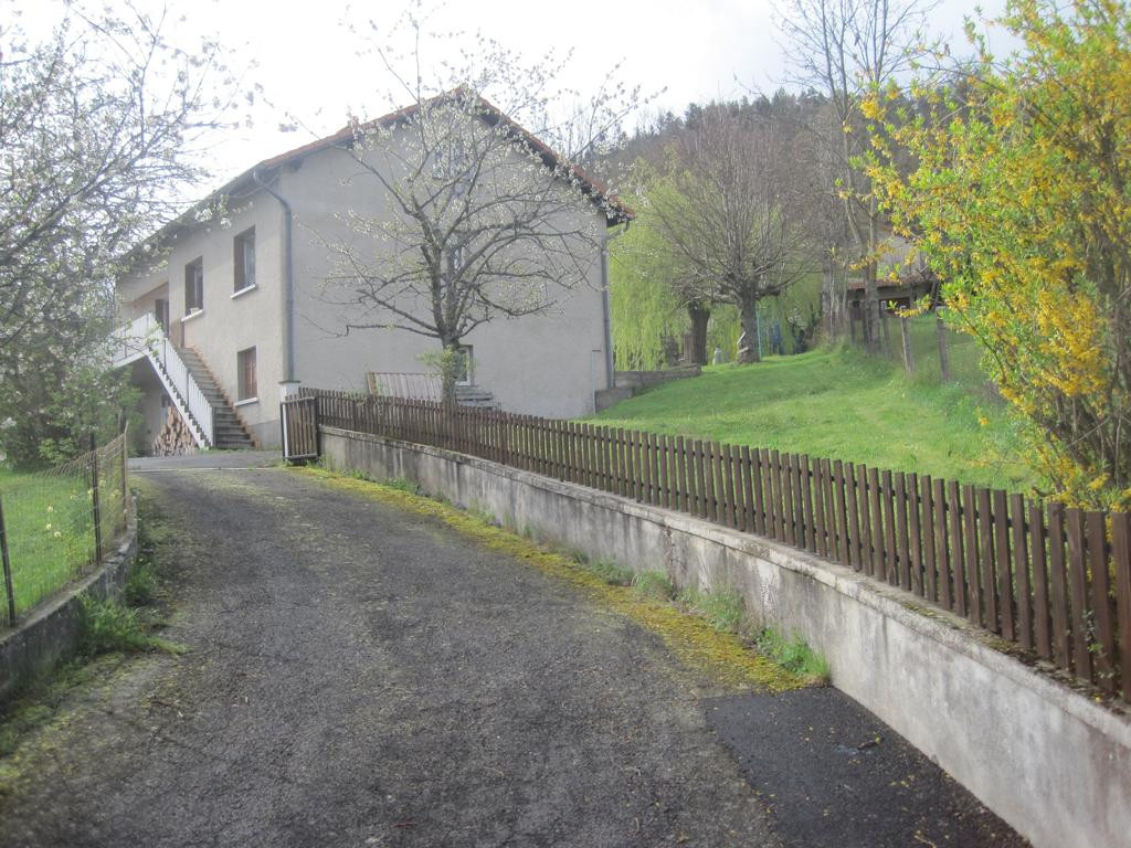 house view from street