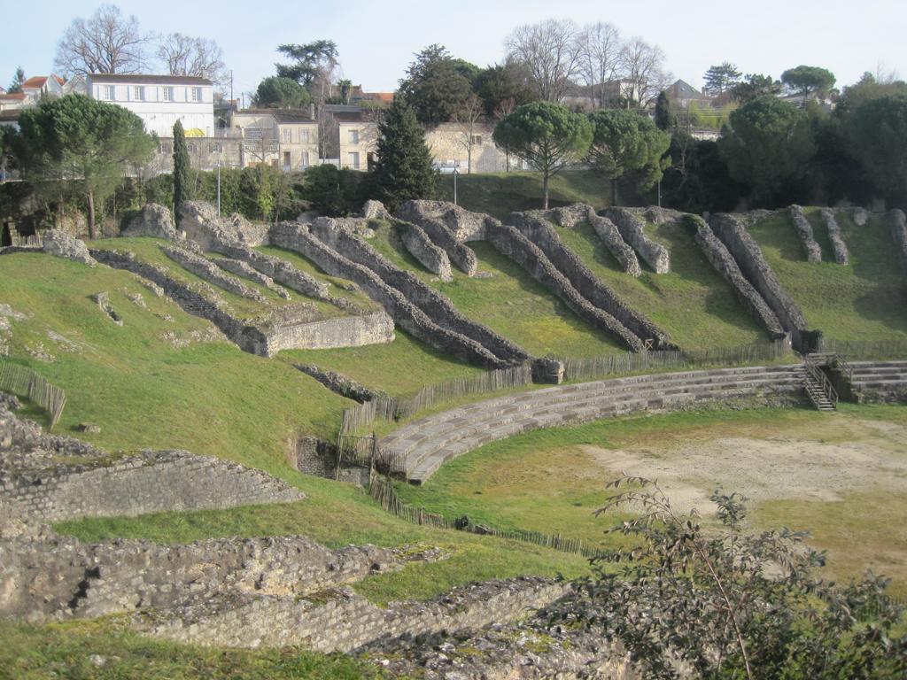Saintes; amphitheatre