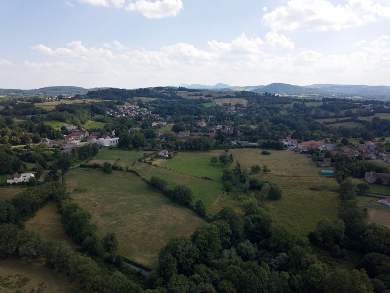 View South (towards the village of Charbonnières-les-Vielles), from 100 m above the point