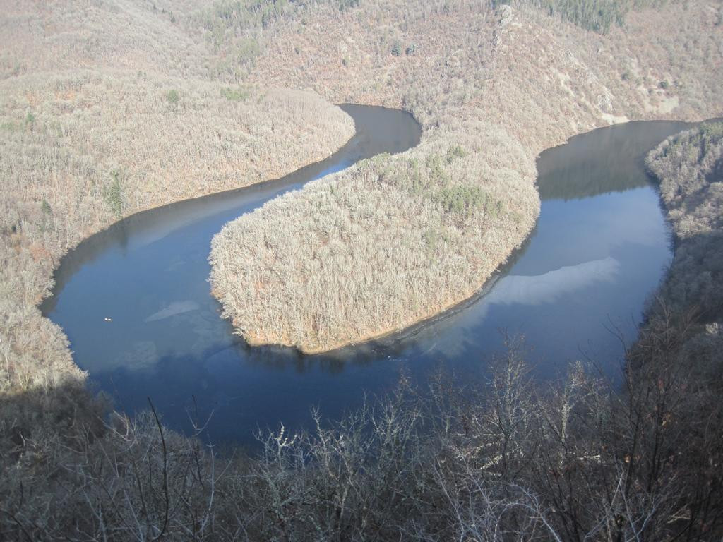 Sioule river loop at Queuille