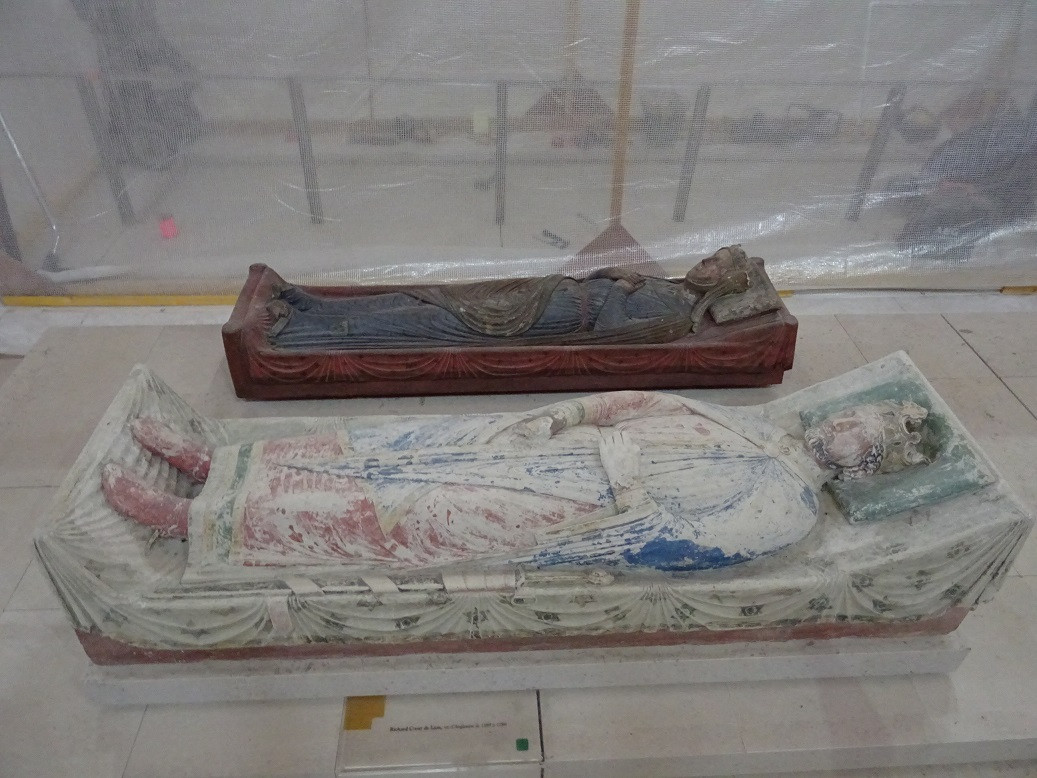 Richard I (Lionheart) and Isabelle d'Angoulème tombs