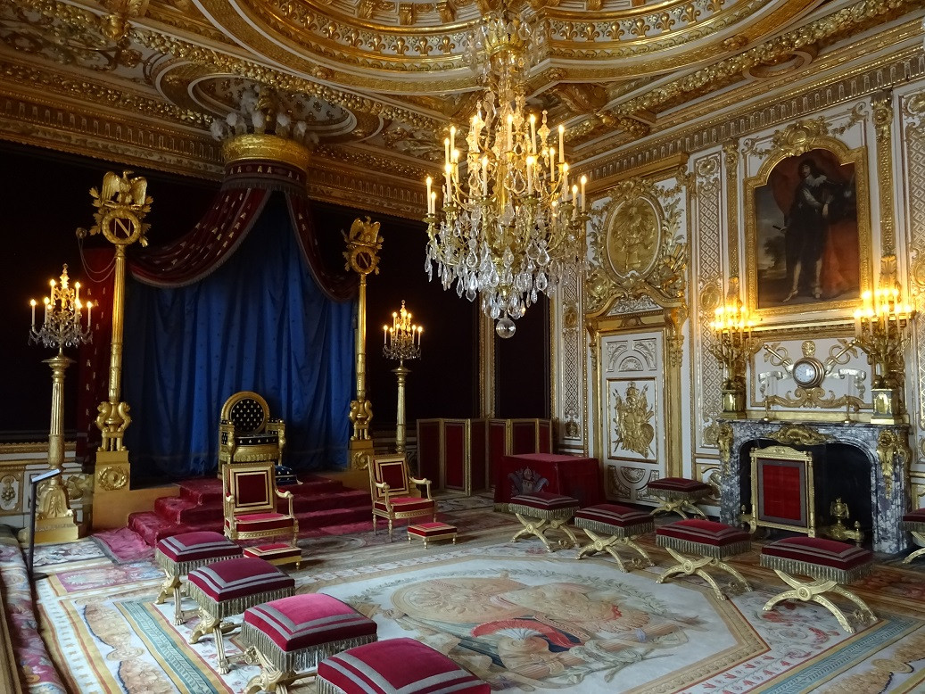 Fontainebleau throne hall