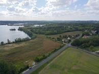 #11: View West, from 60m above the point