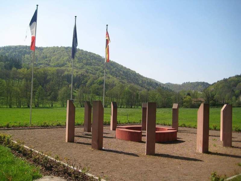 Memorial at the German-French border
