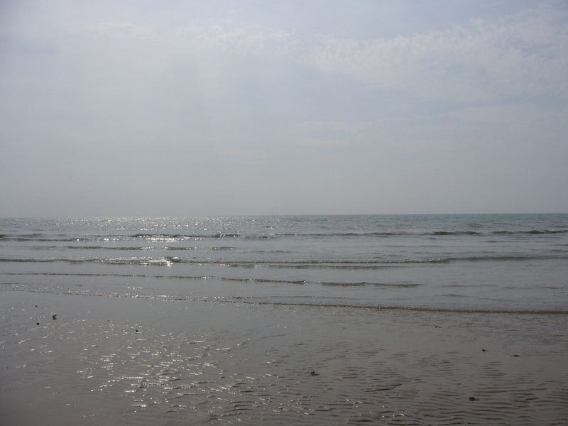 At the coast looking west. Here the 49th parallel dives into the ocean and reaches the next land in Newfoundland