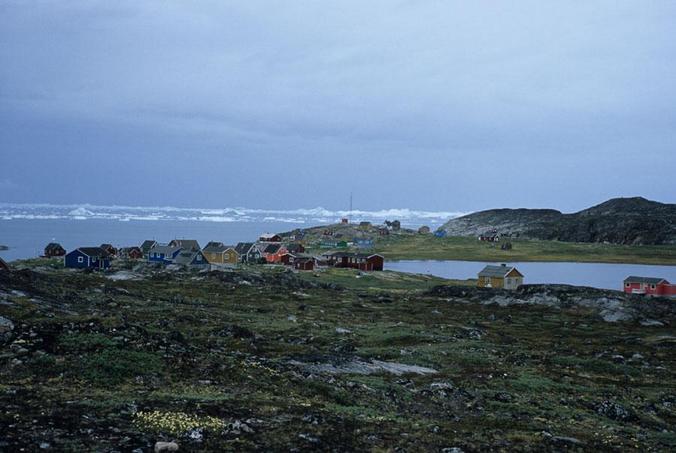 The village of Ilimanq (Claushavn in Danish)