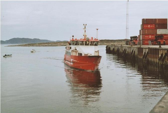 Najaaraq Ittuk, arriving Aasiaat/Egedesminde harbor