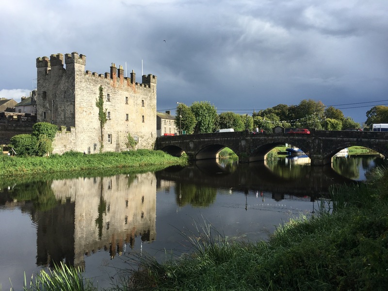 Crom-a-Boo Bridge and White Castle