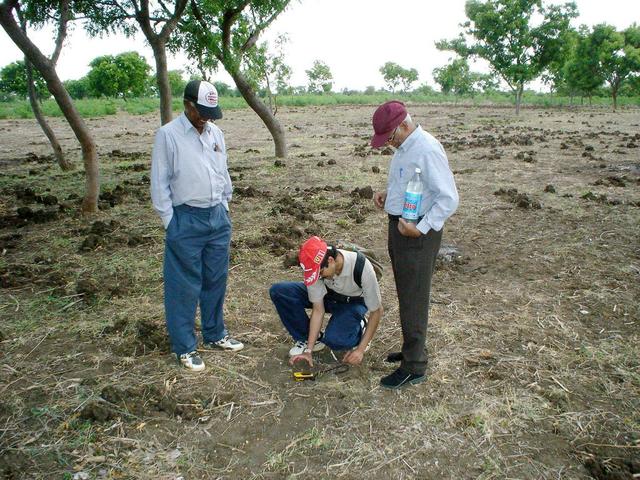 Nath, Lakshman and Nagaraj at 11N79E