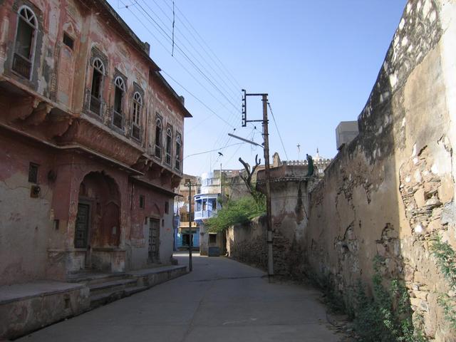 The charming, 16th century village of Nawa, very close to the CP