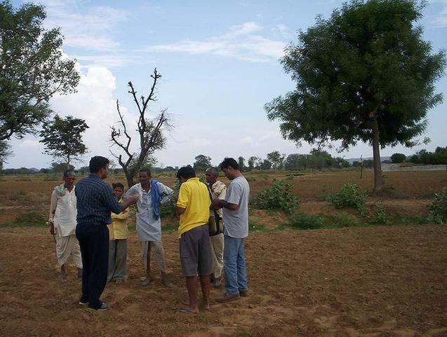 Explaing to farmers