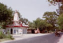 #5: Temple less than 1 km north of confluence - turn from main road here