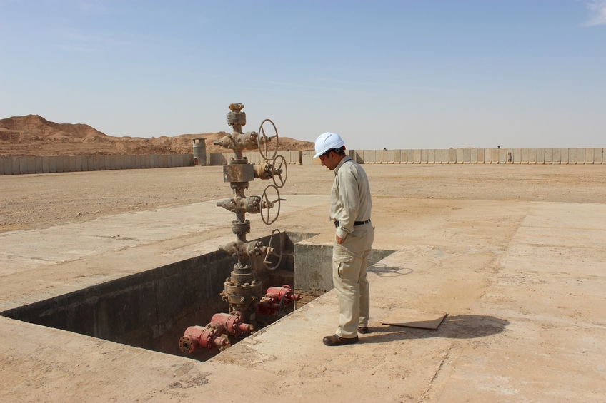 Engineer Hasan at the oil well drilled in Badra in 1978