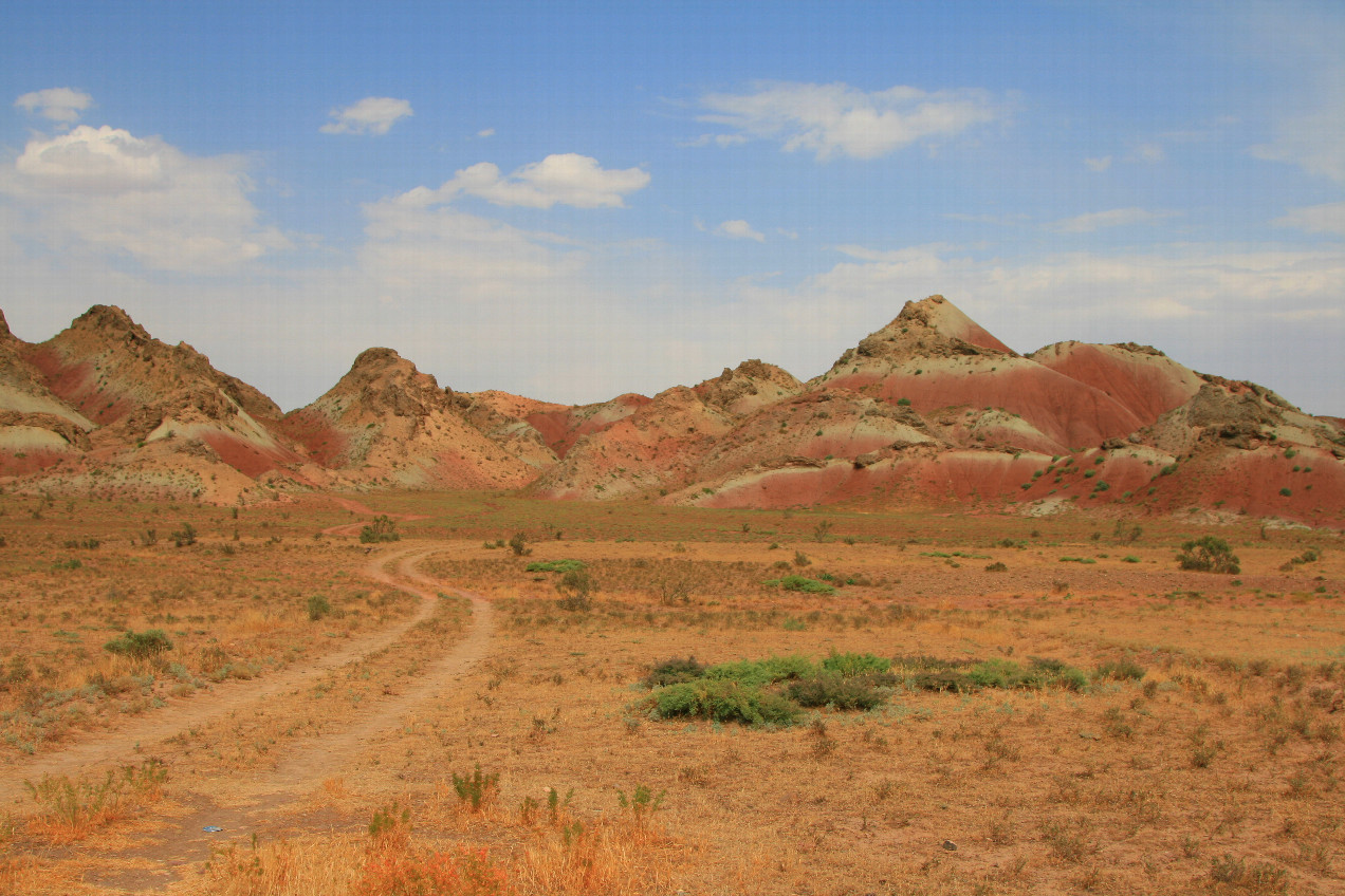 Aladaghlar Mahneshan National Geopark (Rainbow Mts.)