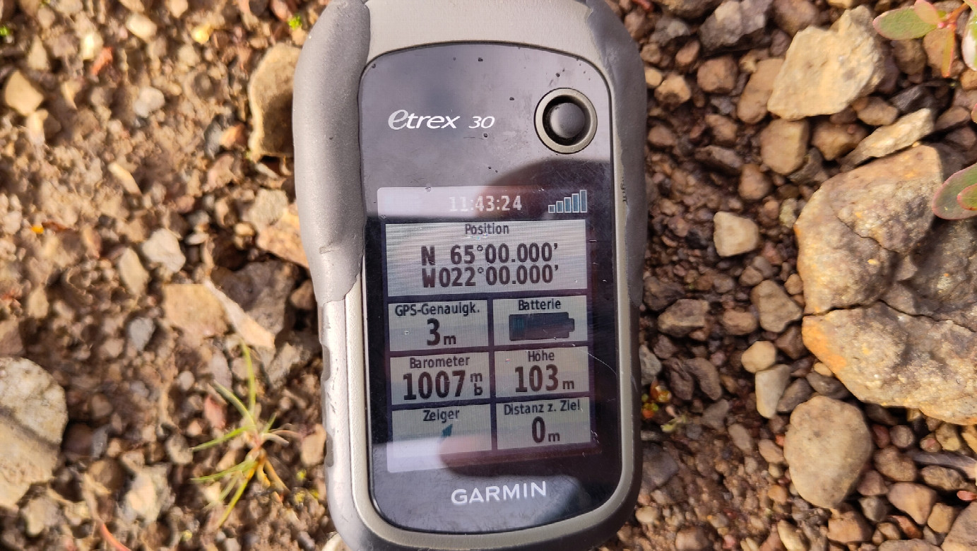 06_GPS-reading at 65N-22W