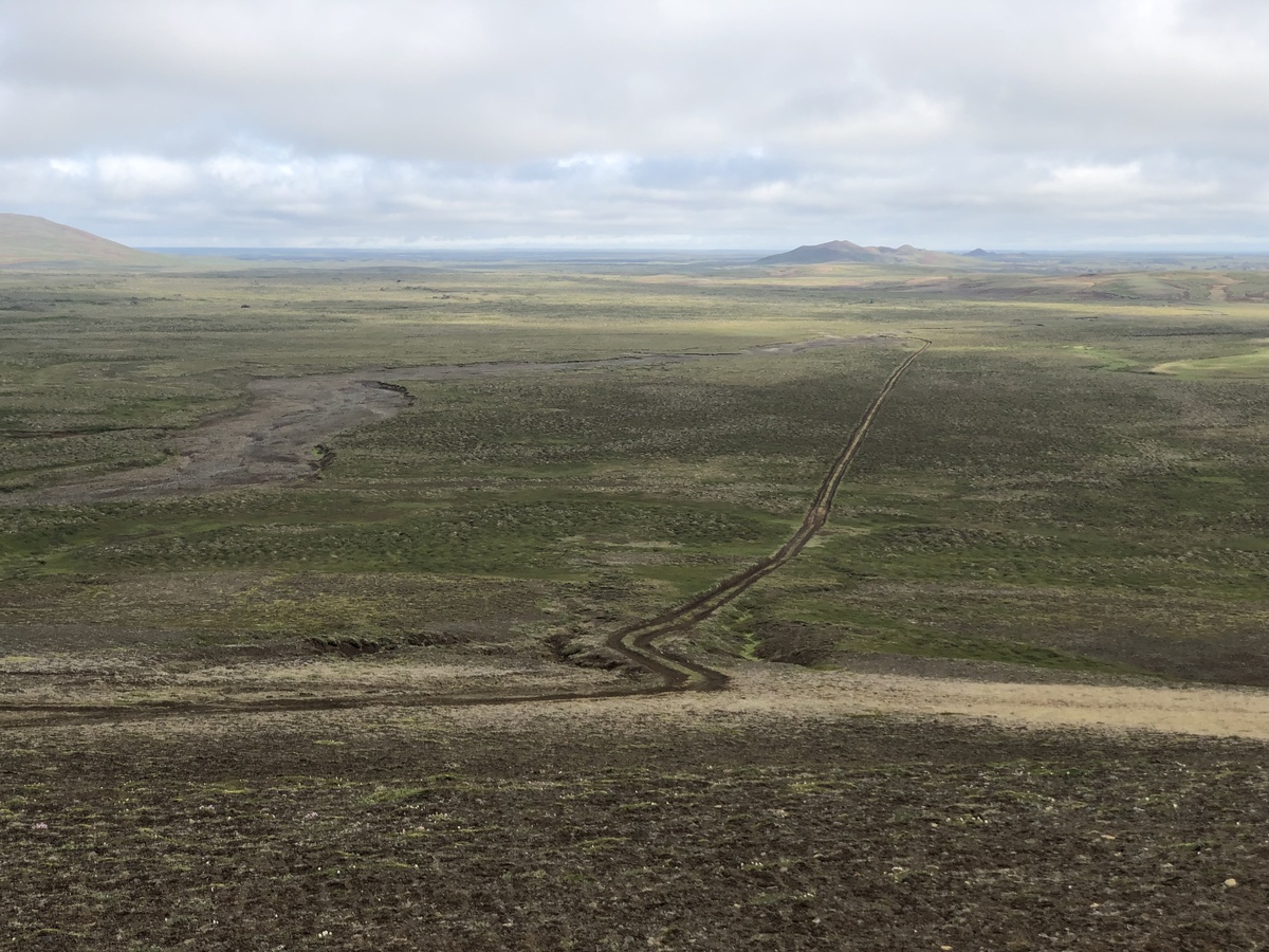 Track to the Confluence