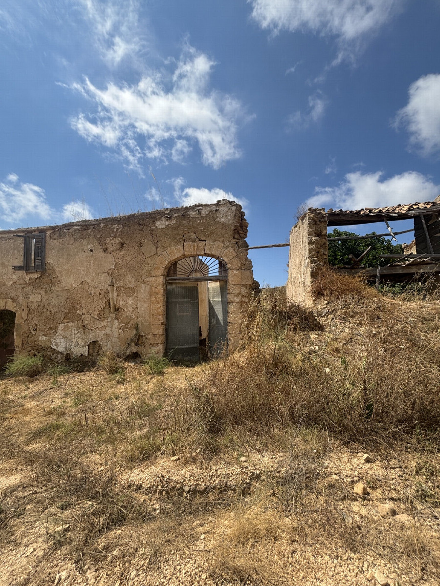 Ruins near the CP