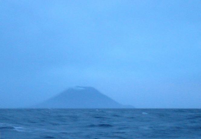 The mighty Stromboli SE of confluence
