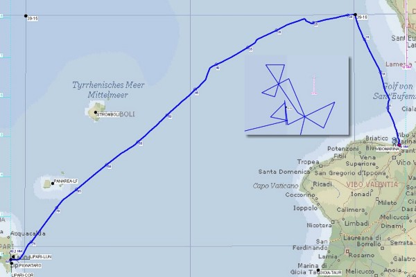 The track log of our first sailing day (with detailed log of the confluence point approaches)