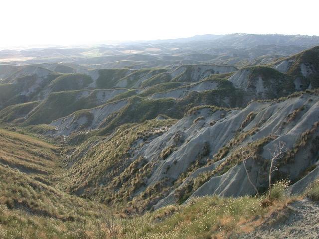 General landscape, you can barely make out Cutro on the distant hill on the right side.