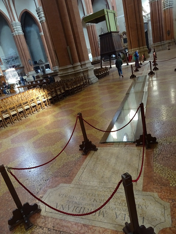 Bologna cathedral meridian line (Cassini - 1655)