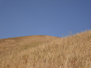 #1: behind this peak is another peak, behind which lies the confluence