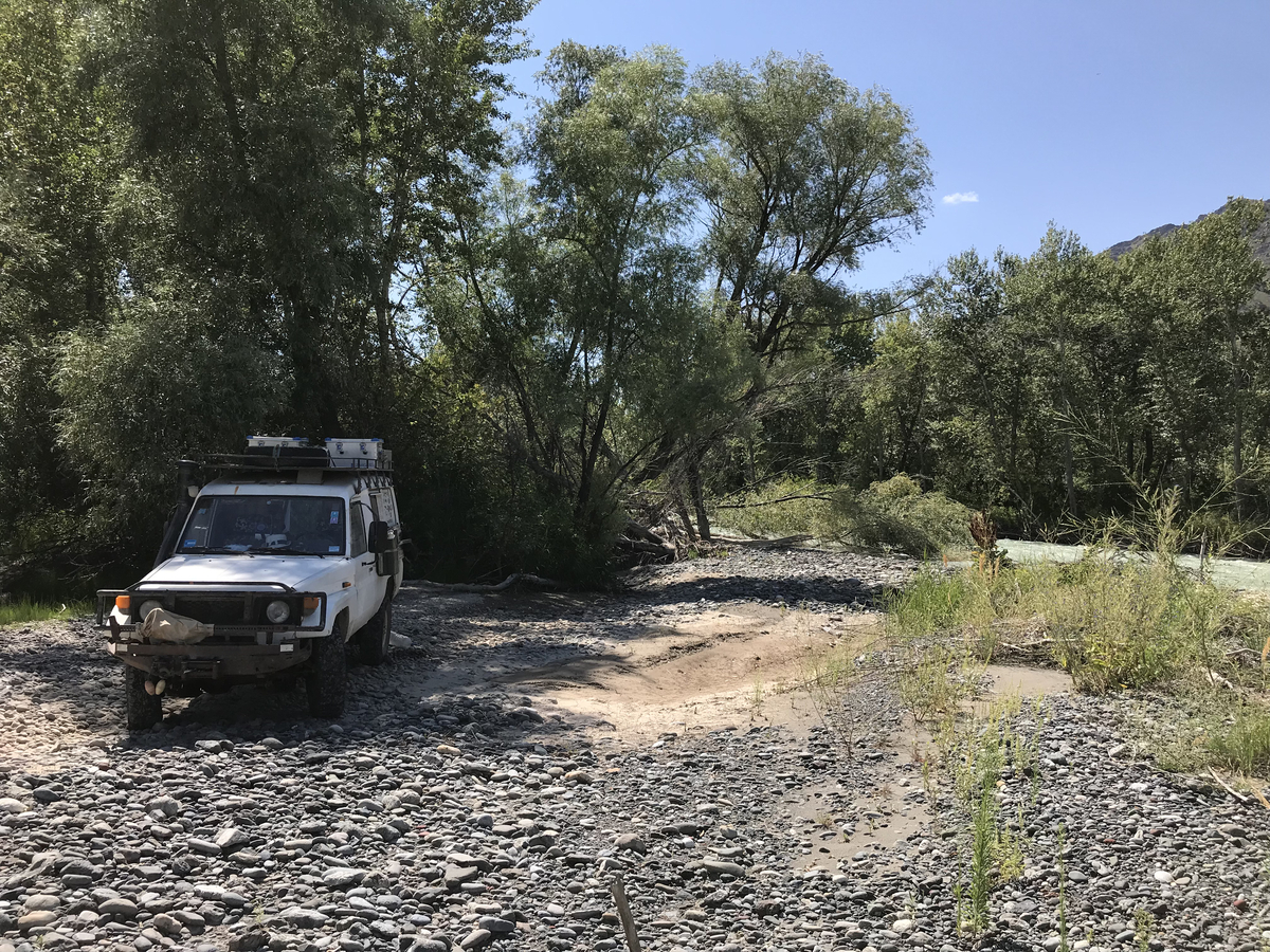 lunch at the banks of Tentek river