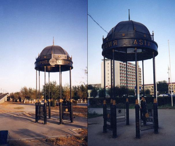 Europe pavilion (Left), Asia pavilion (Right)