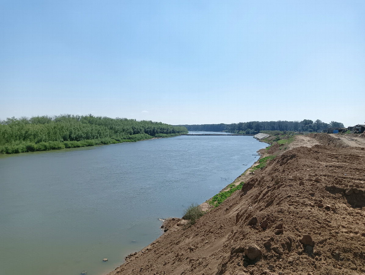 Ural river in Chapay town