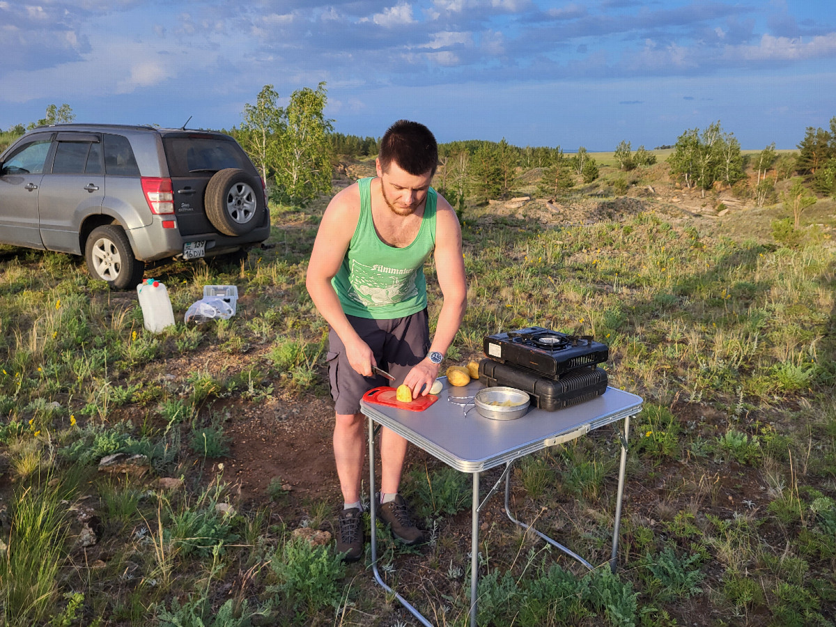 Ужин готовится / Preparing supper