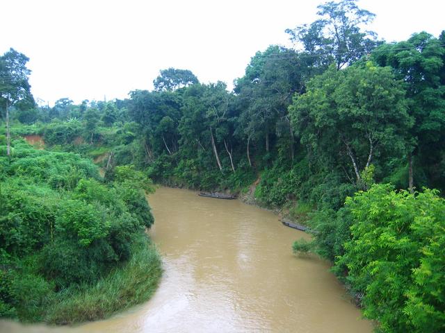 At the bridge of Nam Theum river and road 8a approx. 5 km from the Confluence