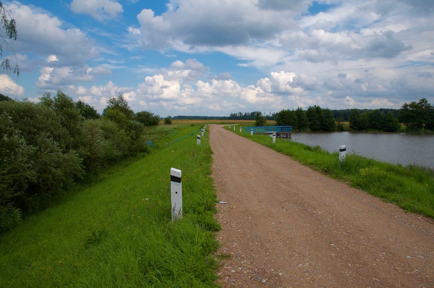 View East (along the top of the earthen dam)