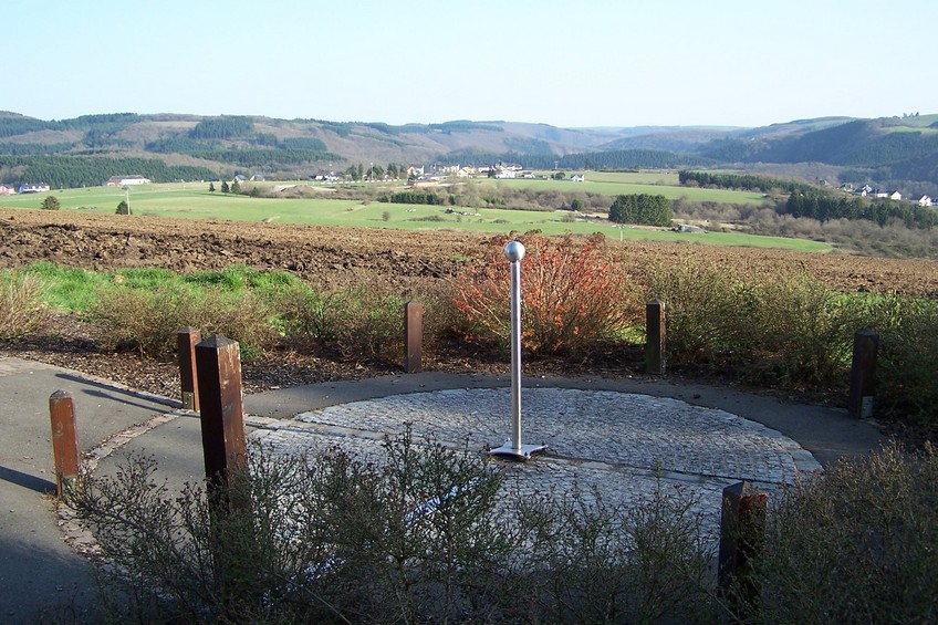 View towards S from the confluence