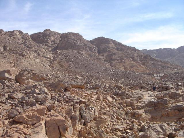 View of the Confluence, the point is in the gully right of centre.