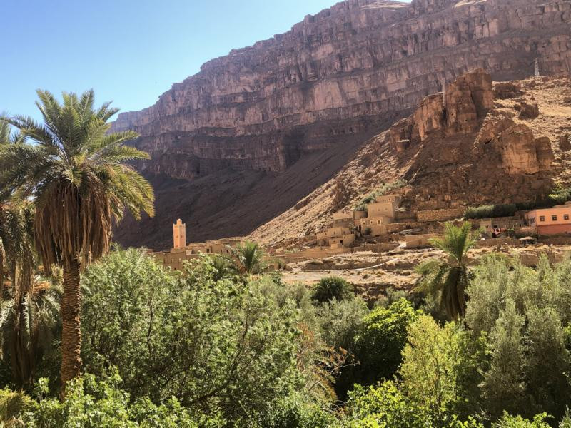 Weiterfahrt - Further along the way