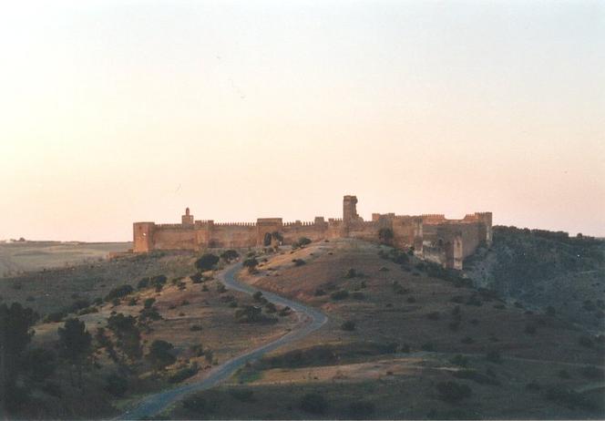 Qasba Būl`awān in the last light of day, 16 km S of the Confluence