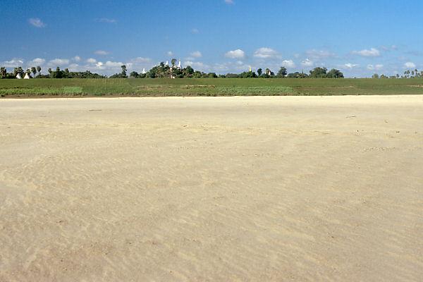 View to the west from the degree confluence