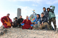 #8: Travelling team on the "Haliin Baruun Umnud" ovoo