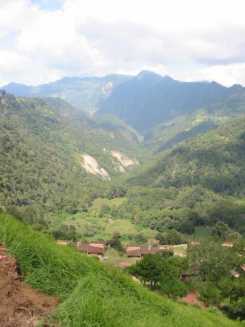 View of Zacatlan at the south of the confluence