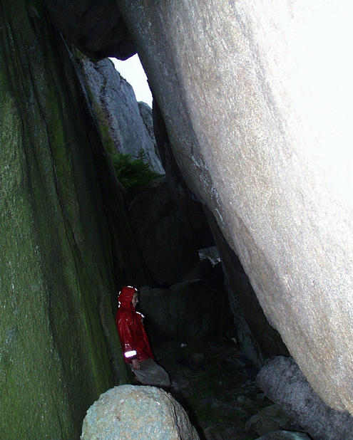 Natural tunnel