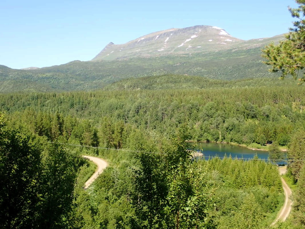 View North from the Parking area / Sicht vom Parkplatz nach Norden