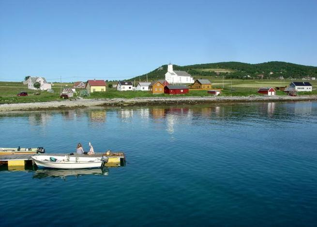 Village of Karlsoy / Ortschaft von Karlsoy