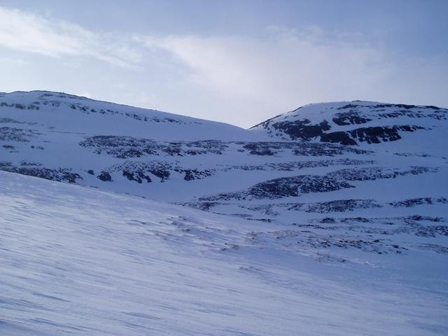 View looking west, the northern foot of Flintfjellet ("The Flint Mountain") dominates.