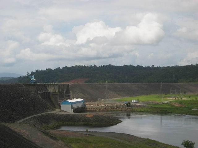 The Dam at Afobaka (near the confluence) supplies power to the capital, Parimaribo
