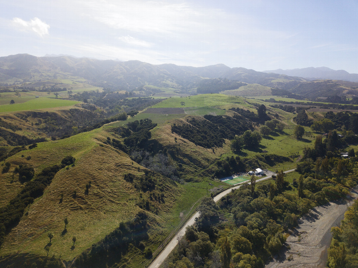 View West from a height of 120m (from the Kekerengu River, 200m South of the point)