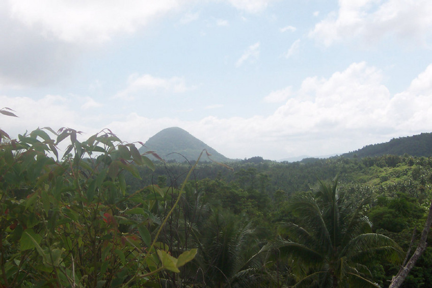 Nearby Hill (Virgin's Breast)