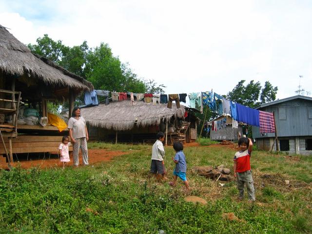 The Village Calo in 800m Distance