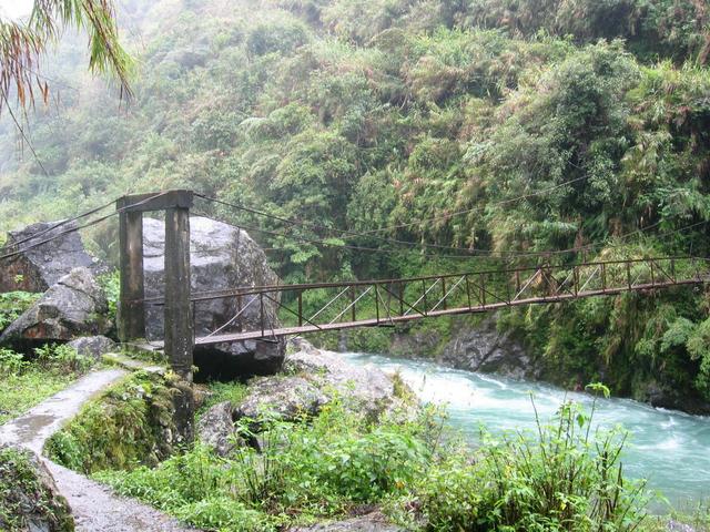 Bridge near Bay-yo