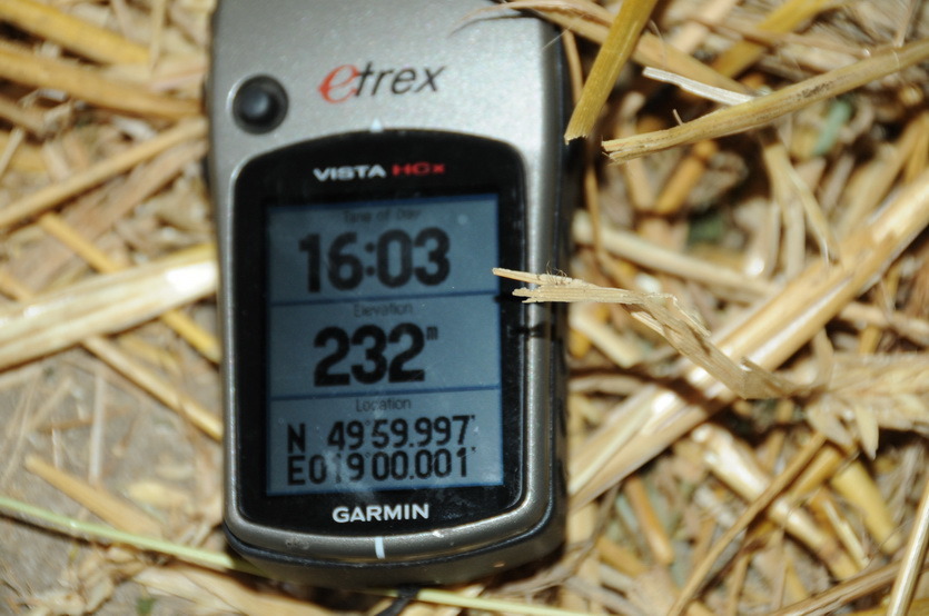 Not able to obtain the GPS all-zeros reading inside the barn