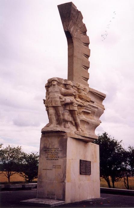 Polish Army monument in Mokra village